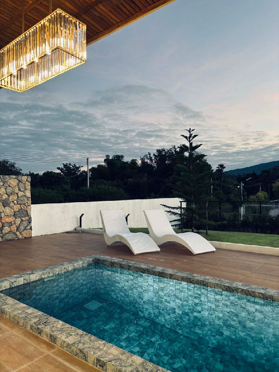 พูลวิลล่าthe cottage villa chiangmai ดอยอินทนนท์ เชียงใหม่ รับ 4 ท่าน